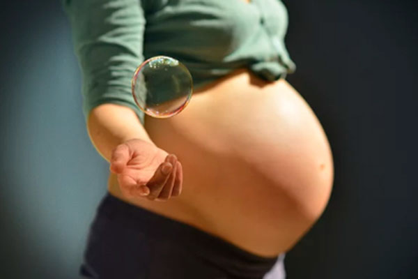 怀孕个月可以做亲子鉴定